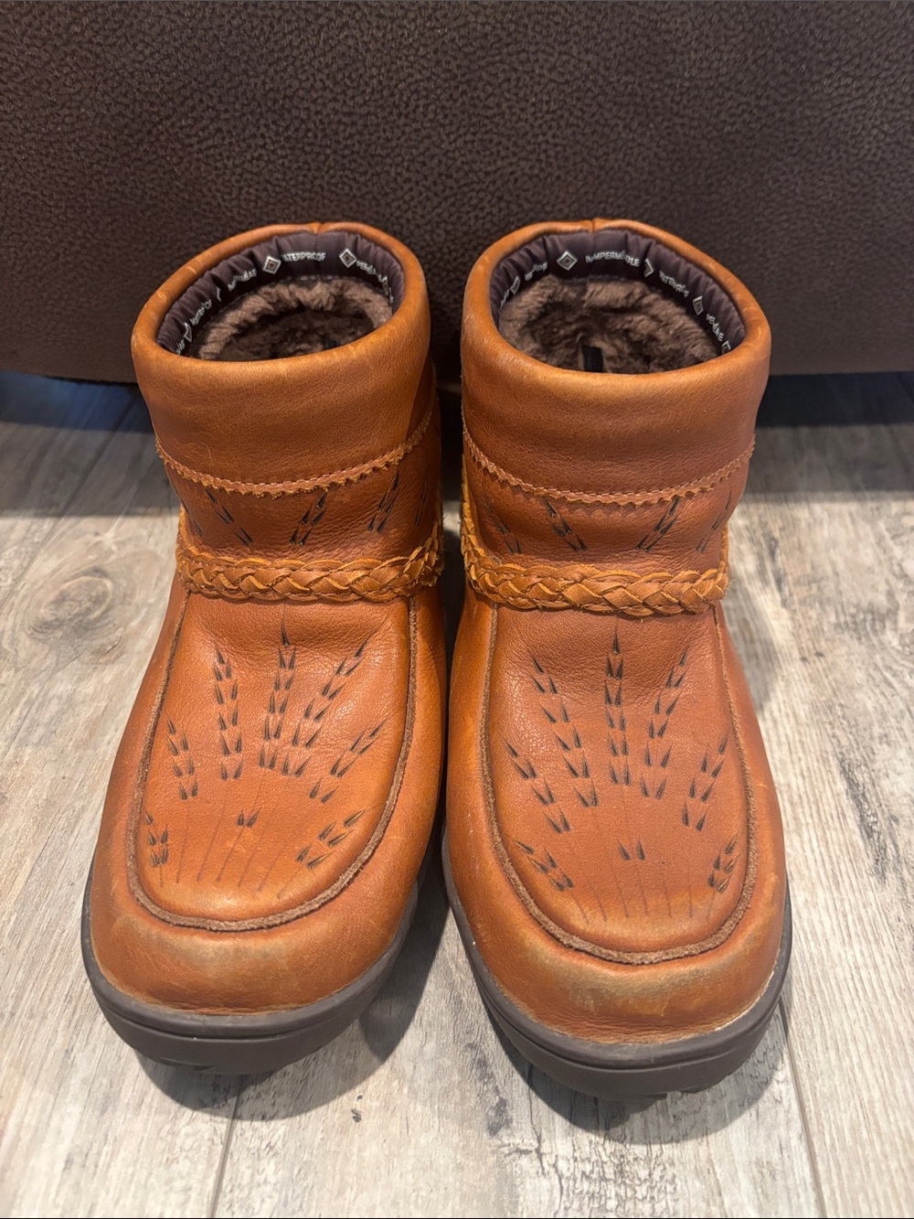 Manitobah Leather Braided-Trim Fur-Lined Ankle Moccasins/Mukluck W9/M7
